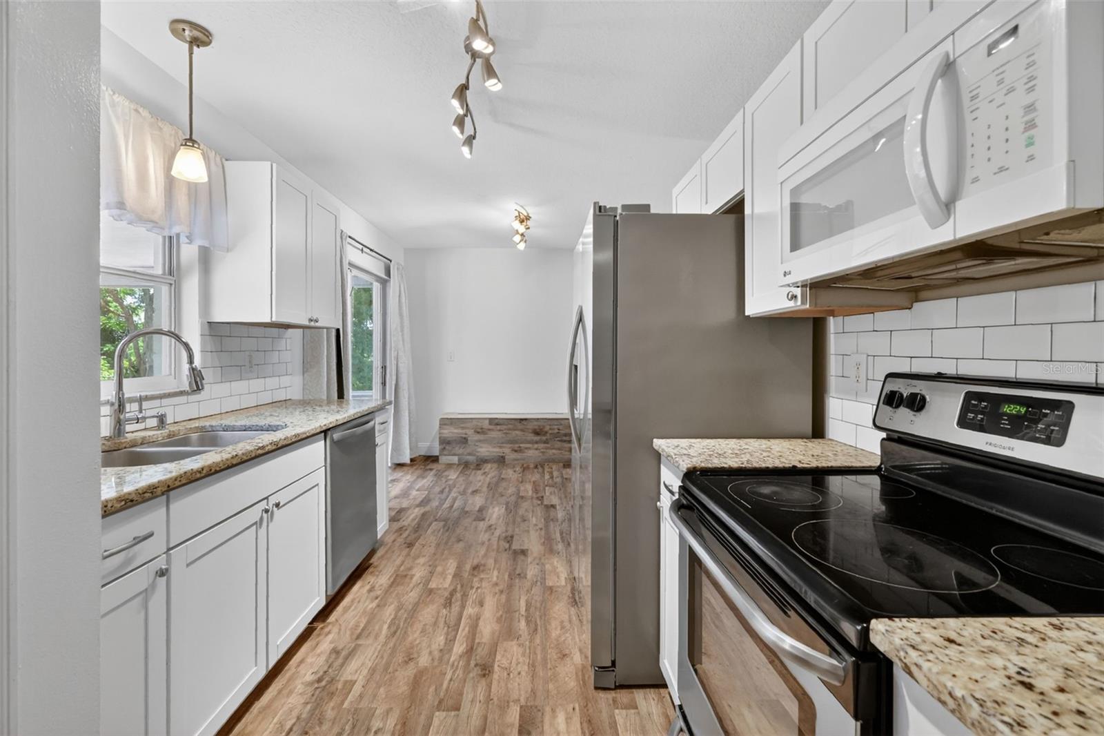 BAY RIDGE SUB - Residential