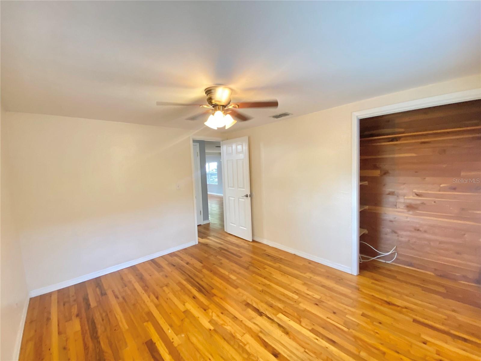 HOELDTKE GROVE SUB - Residential Lease