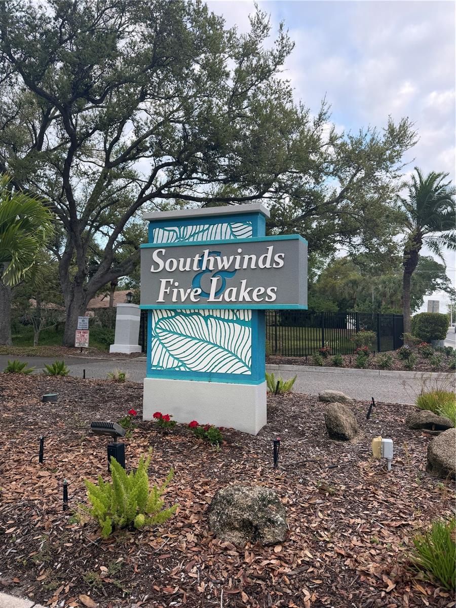 FIVE LAKES 1 & 1C - Residential