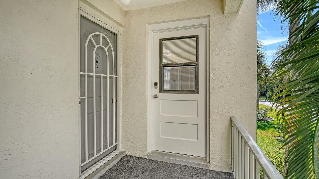 LONGBOAT HARBOUR - Residential