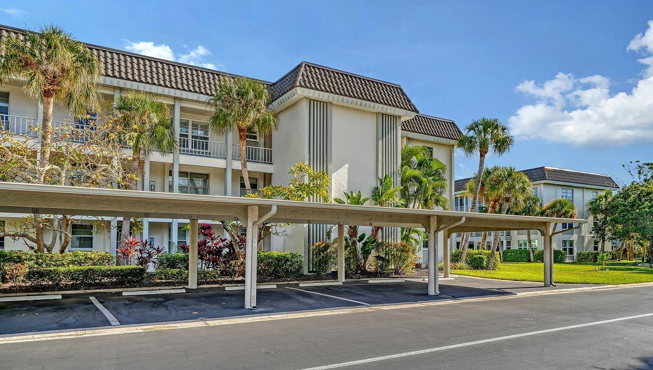 LONGBOAT HARBOUR - Residential
