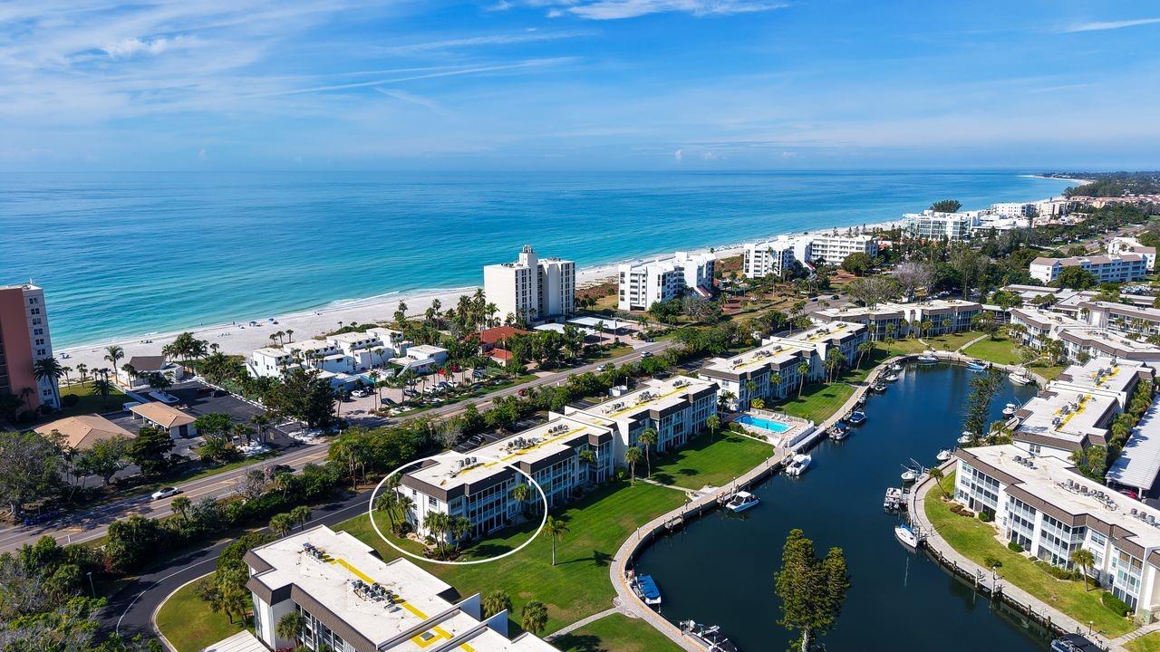 LONGBOAT HARBOUR - Residential