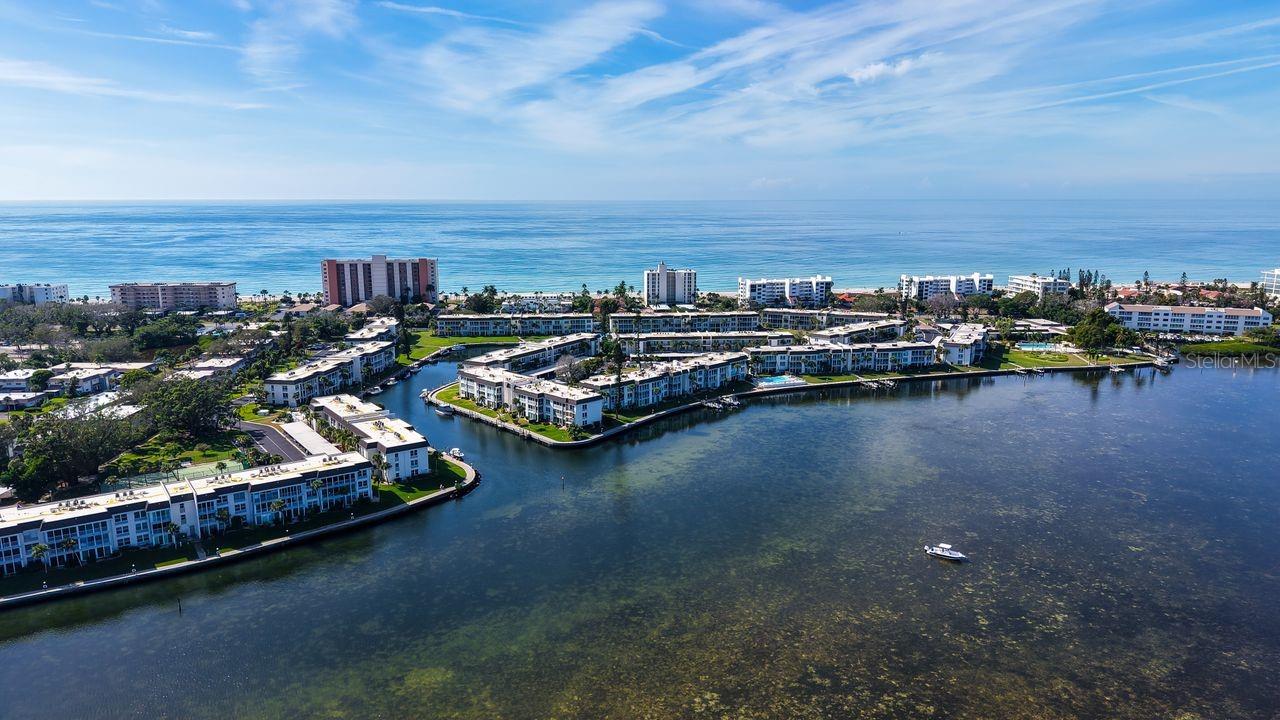 LONGBOAT HARBOUR - Residential