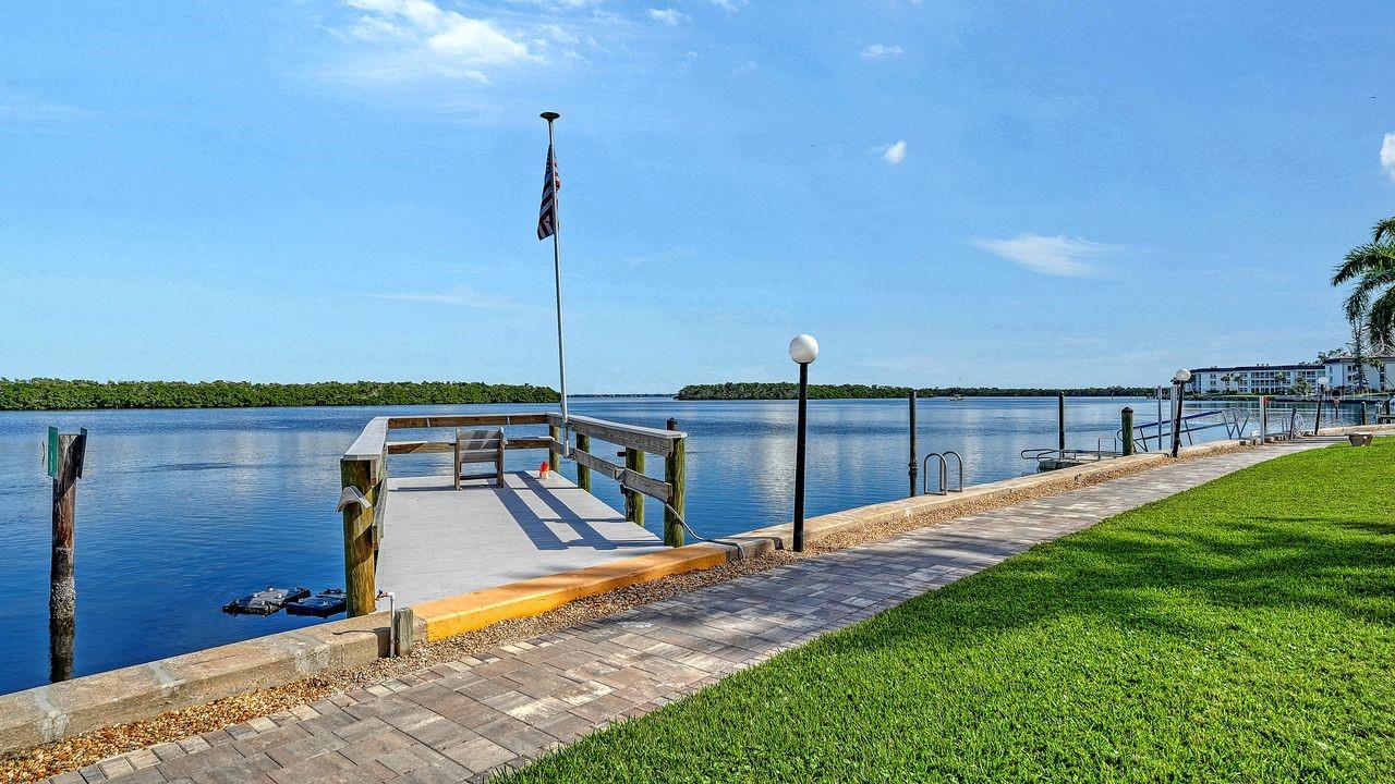 LONGBOAT HARBOUR - Residential