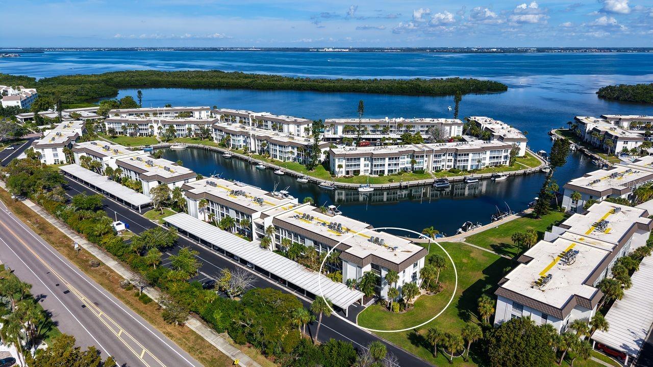 LONGBOAT HARBOUR - Residential