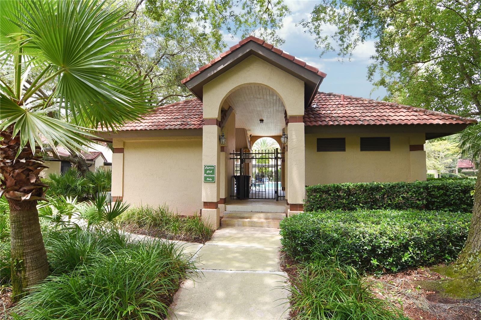 CYPRESS CLUB - Residential