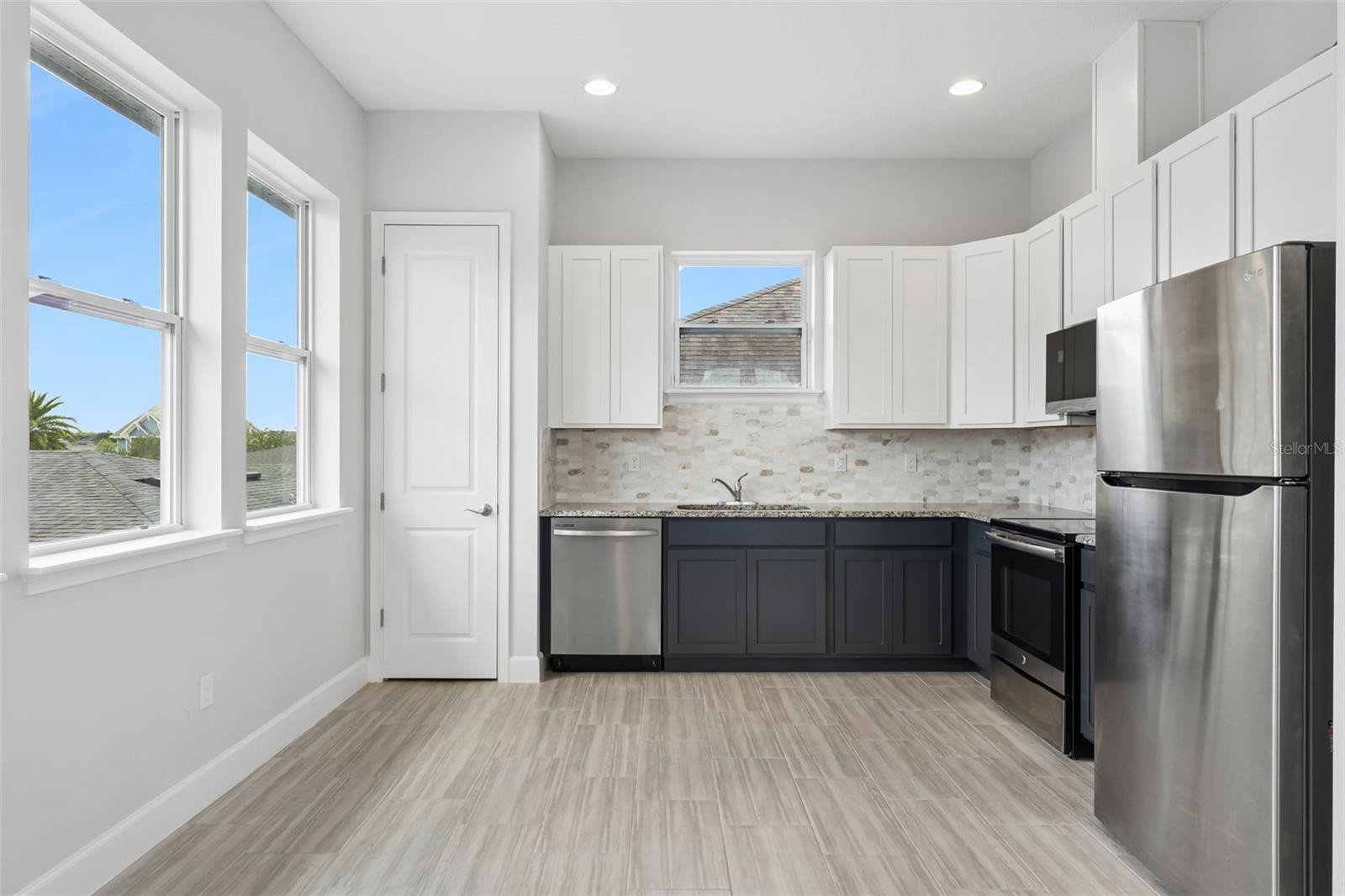 LAUREATE PARK PH 8 - Residential