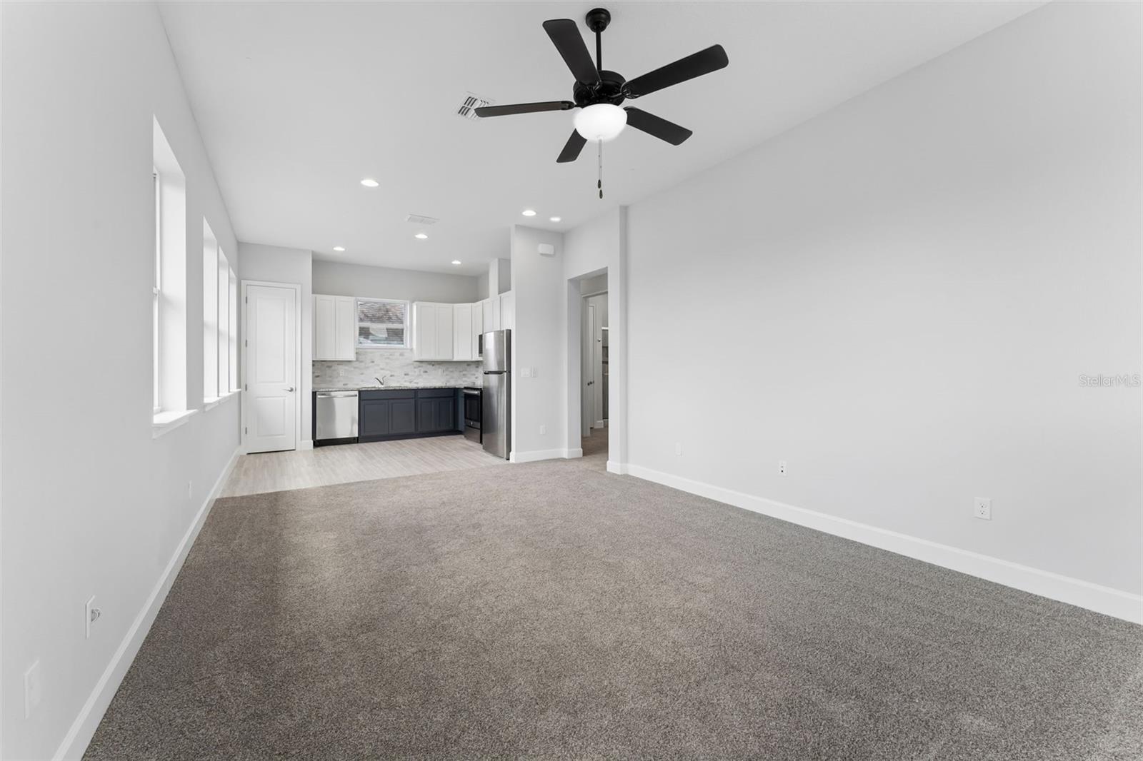 LAUREATE PARK PH 8 - Residential