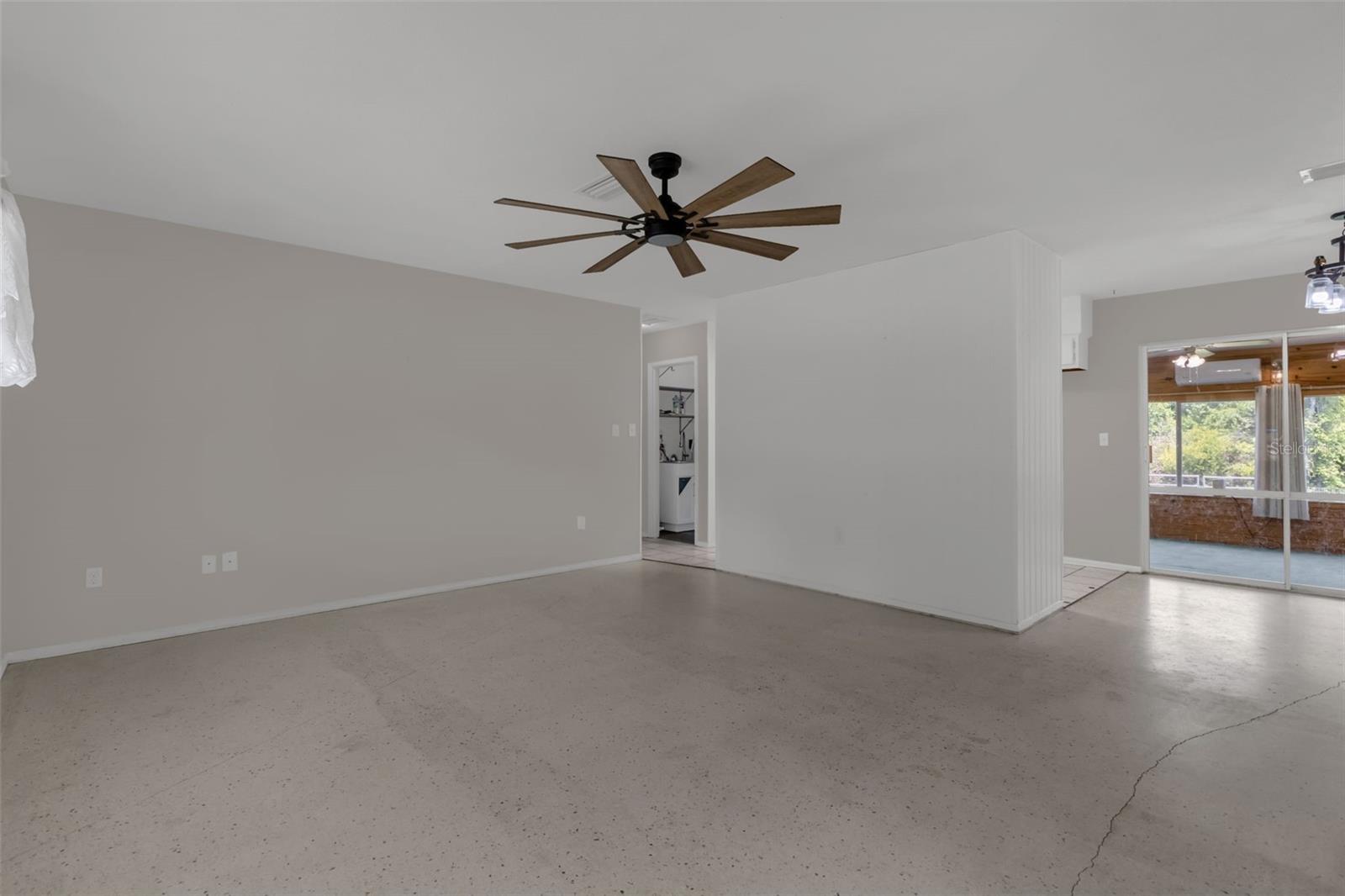 CRESCENT COVE - Residential