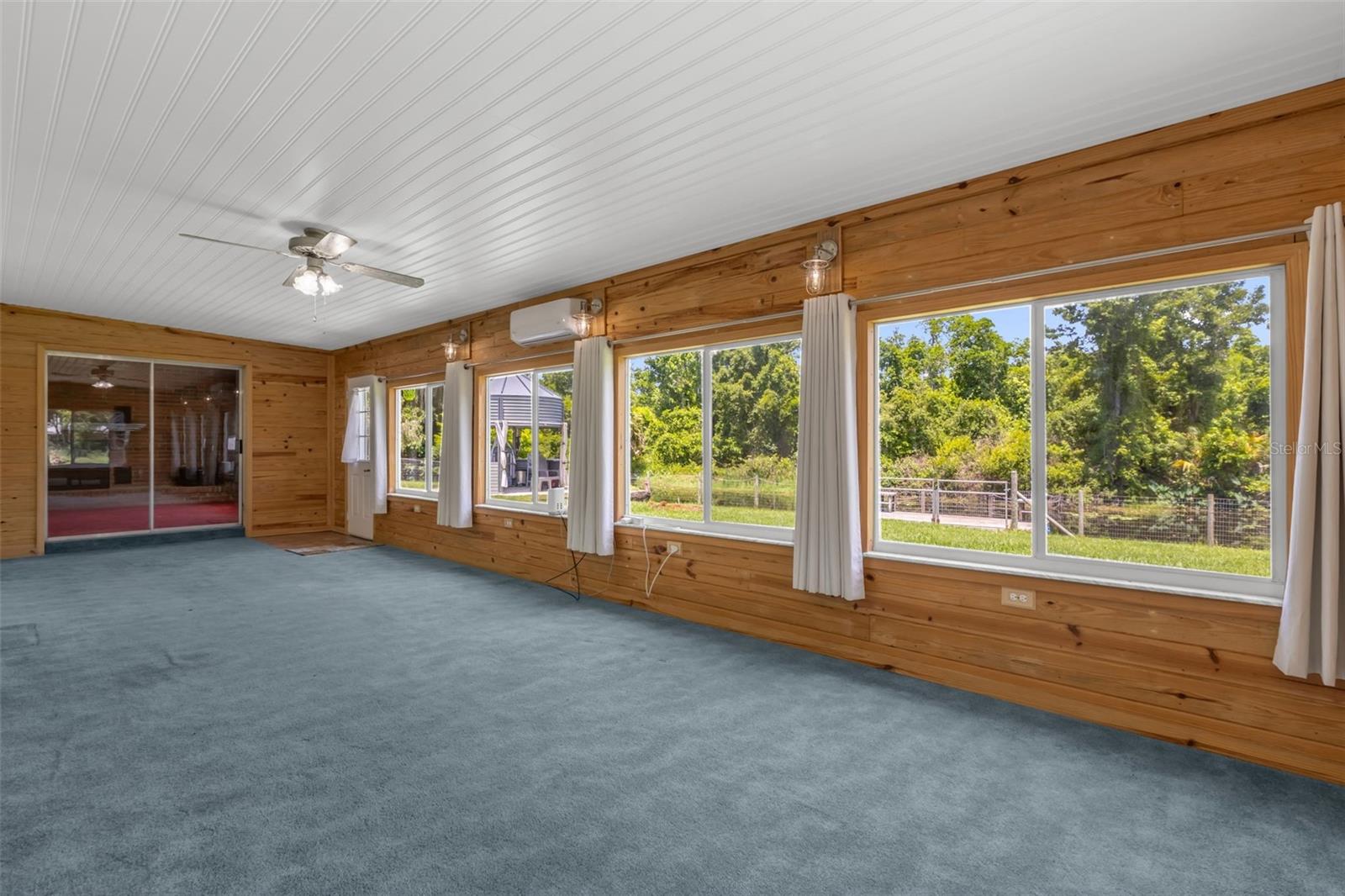 CRESCENT COVE - Residential