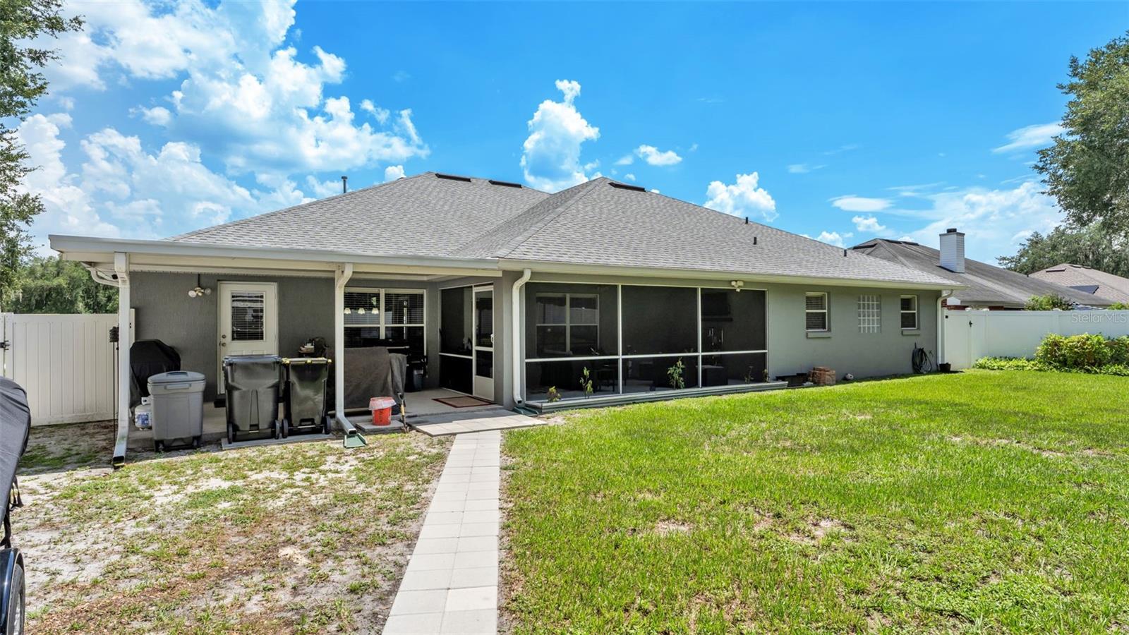 BLACKWATER OAKS - Residential