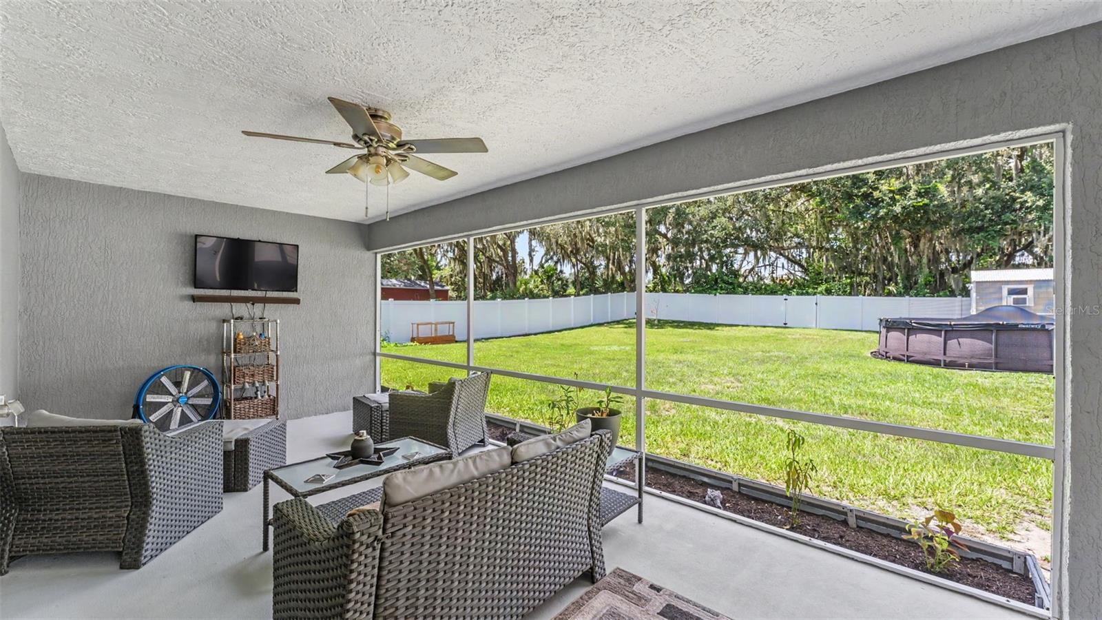 BLACKWATER OAKS - Residential