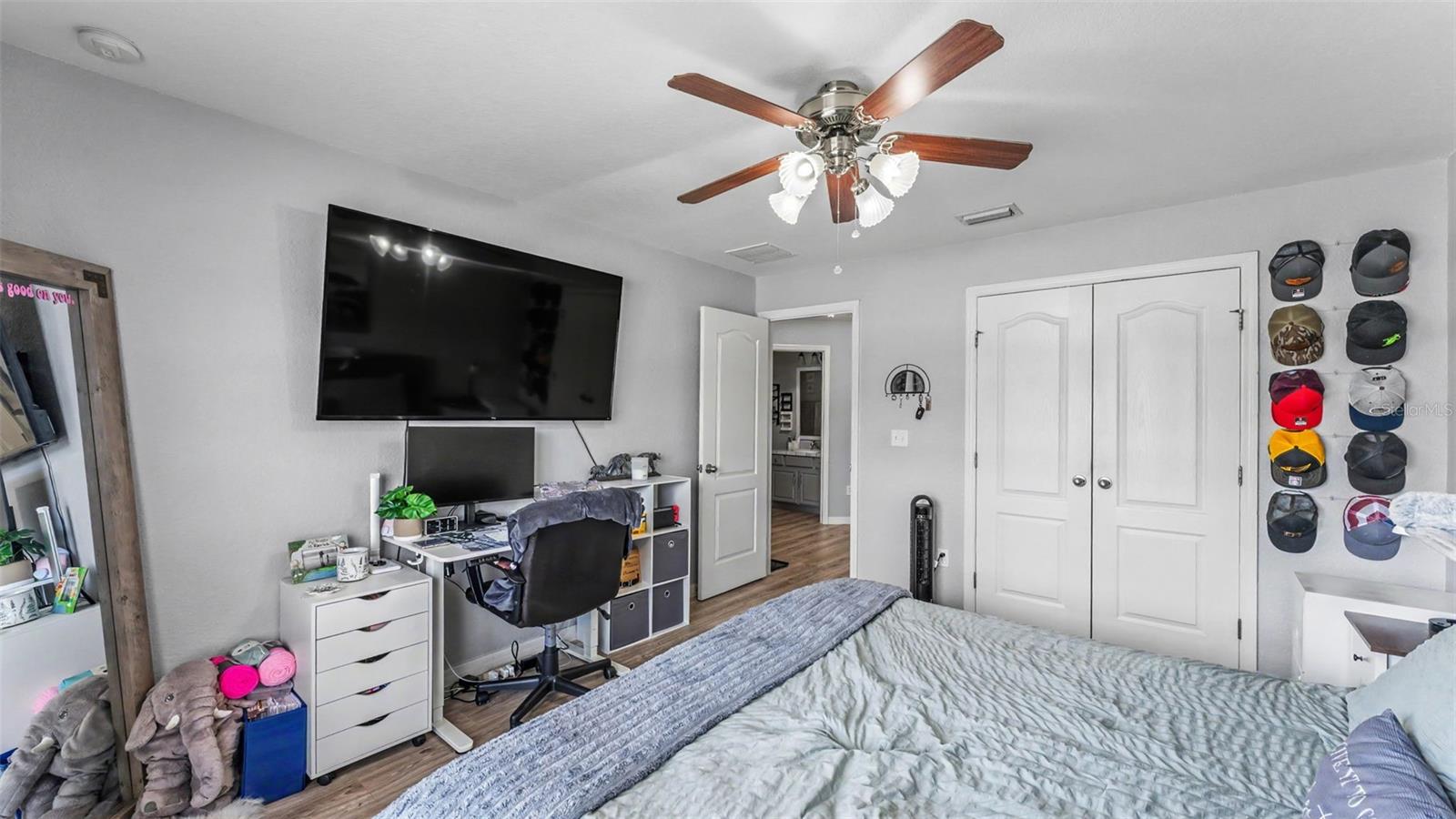 BLACKWATER OAKS - Residential