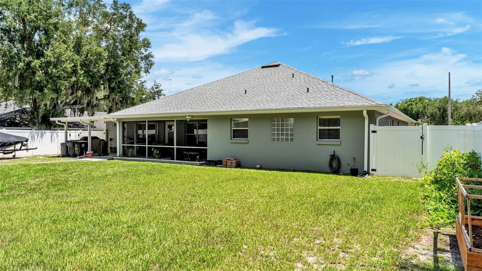 BLACKWATER OAKS - Residential