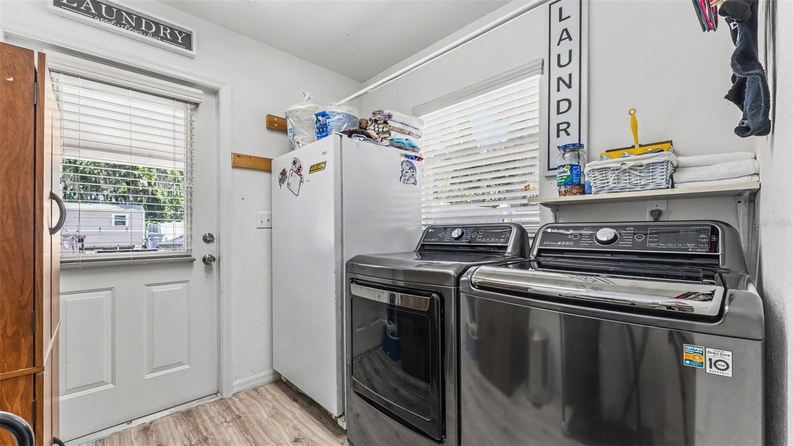 BLACKWATER OAKS - Residential