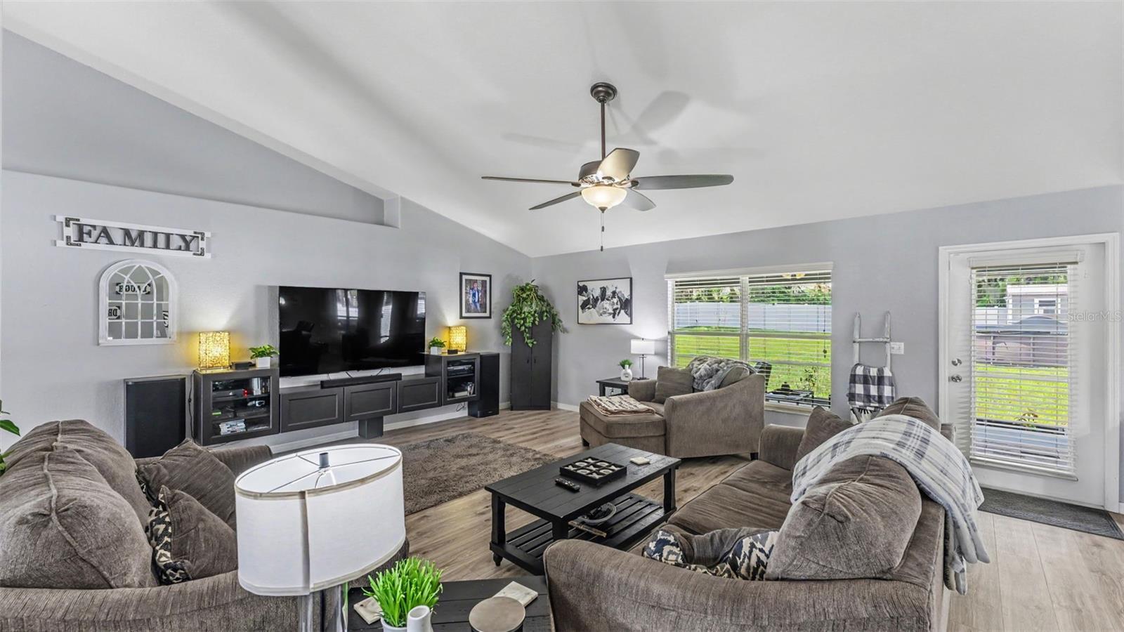 BLACKWATER OAKS - Residential