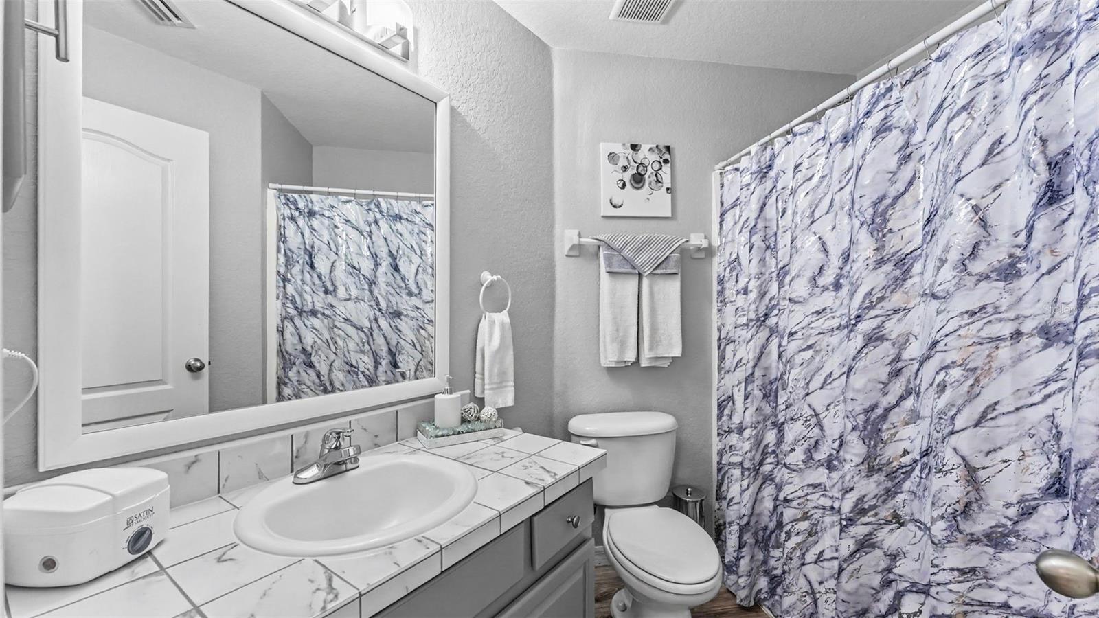BLACKWATER OAKS - Residential