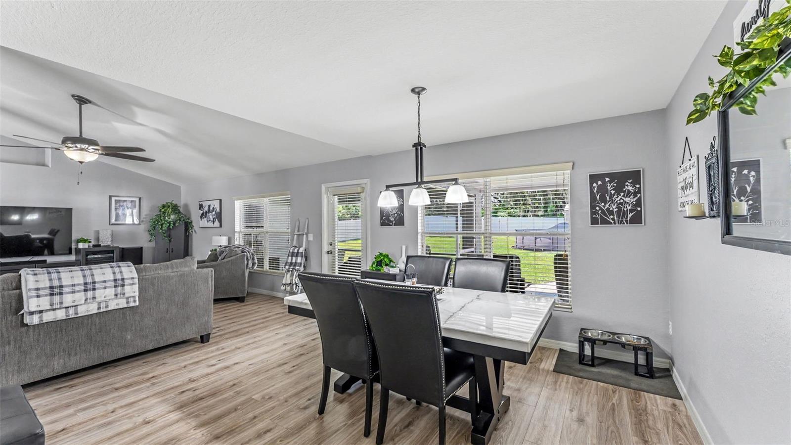 BLACKWATER OAKS - Residential