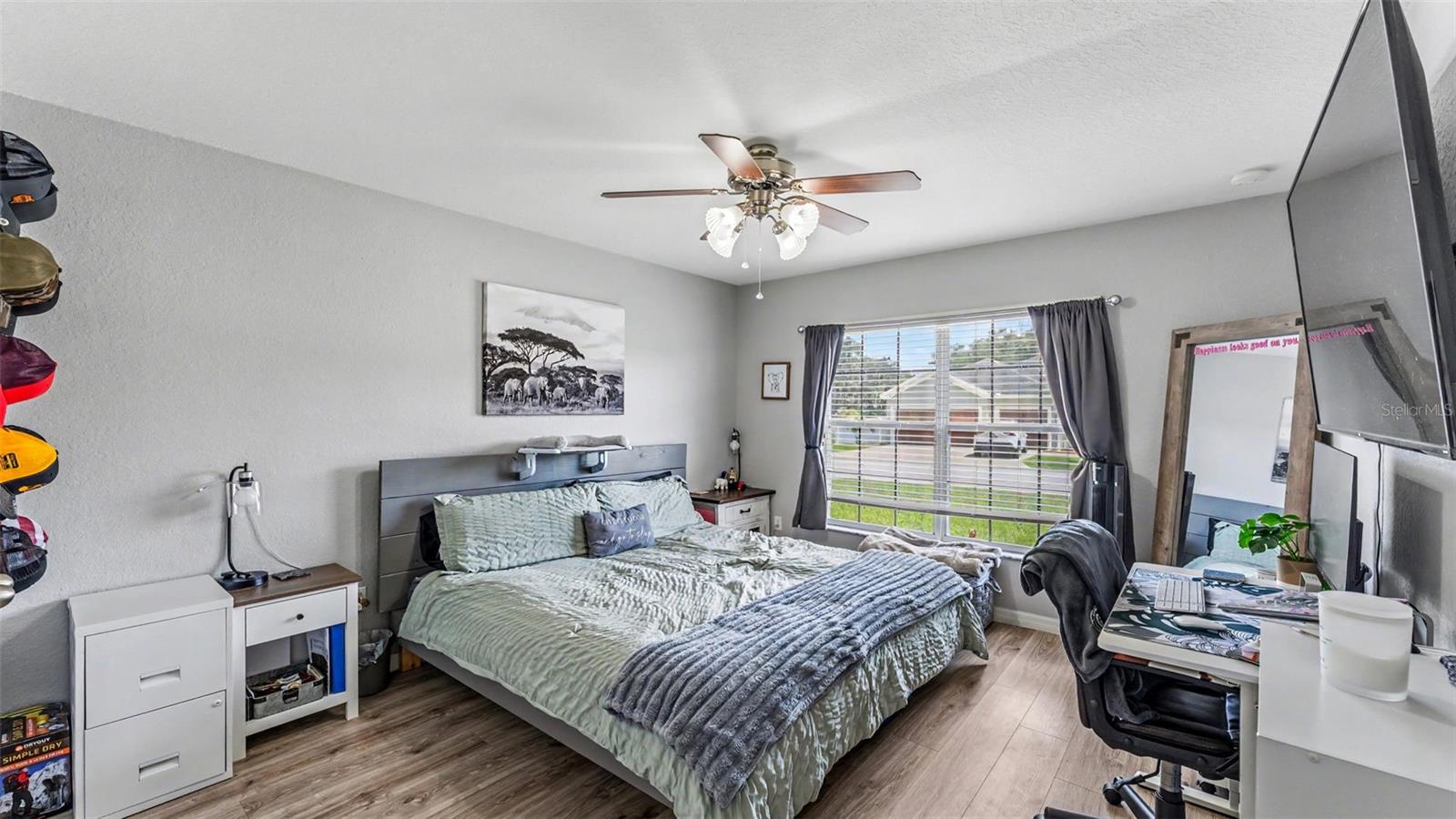 BLACKWATER OAKS - Residential