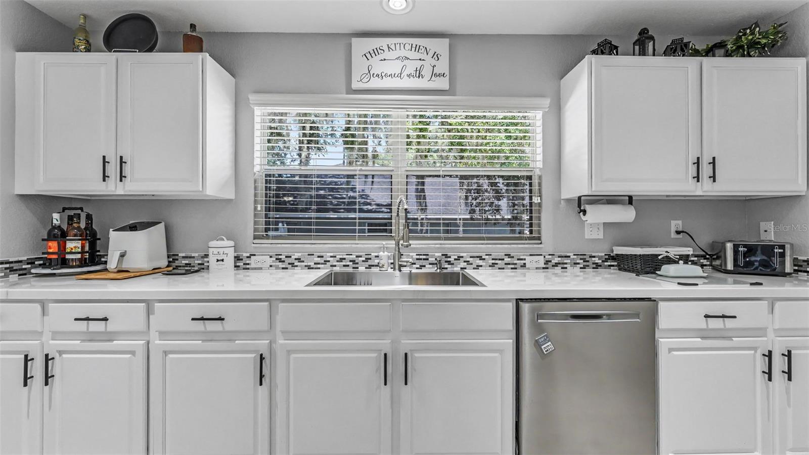 BLACKWATER OAKS - Residential