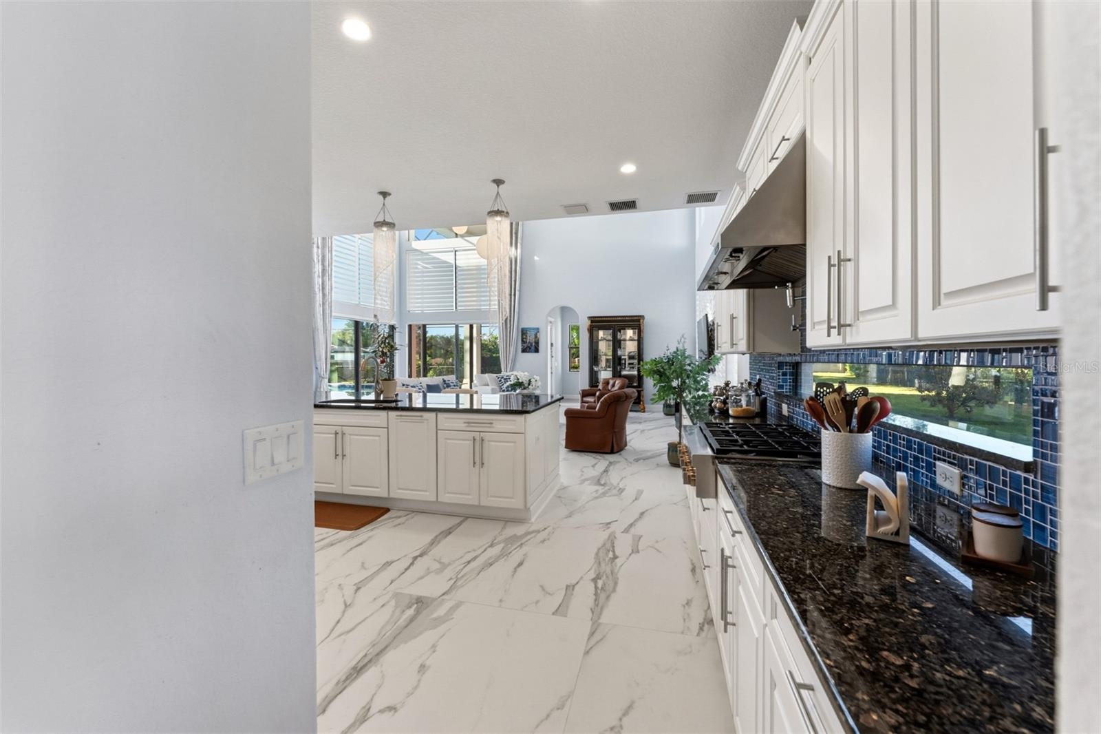 CASABELLA PH 2 - Residential