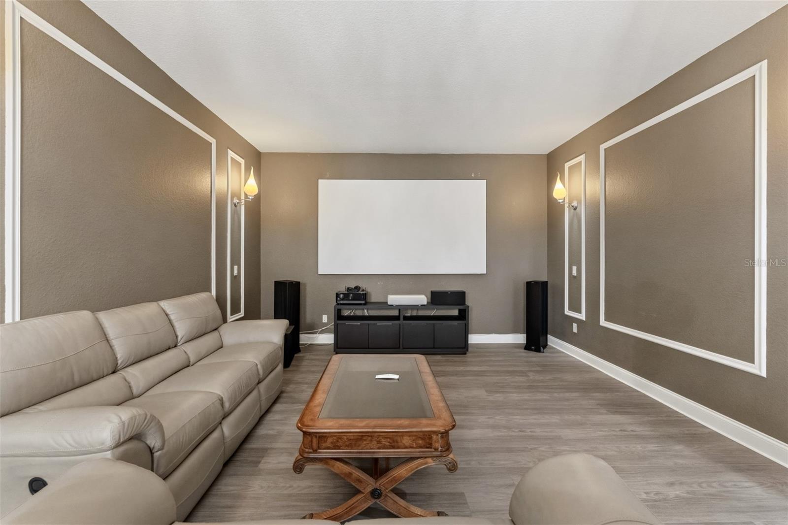 CASABELLA PH 2 - Residential