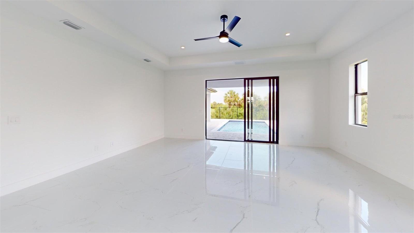 PUNTA GORDA ISLES SEC 21/BURNT STORE LAKES - Residential