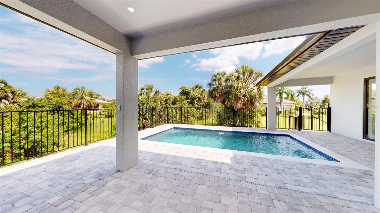 PUNTA GORDA ISLES SEC 21/BURNT STORE LAKES - Residential