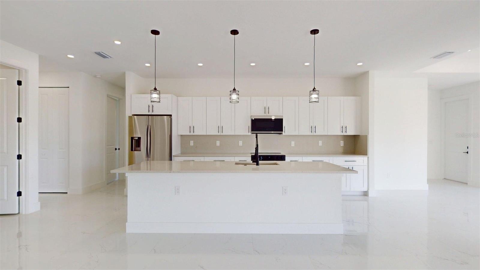 PUNTA GORDA ISLES SEC 21/BURNT STORE LAKES - Residential