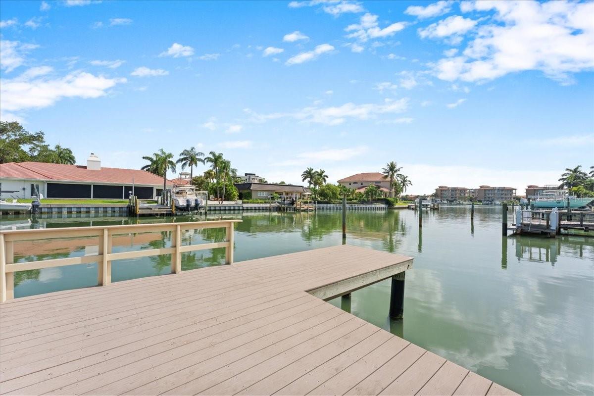 BAYWAY ISLES - Residential