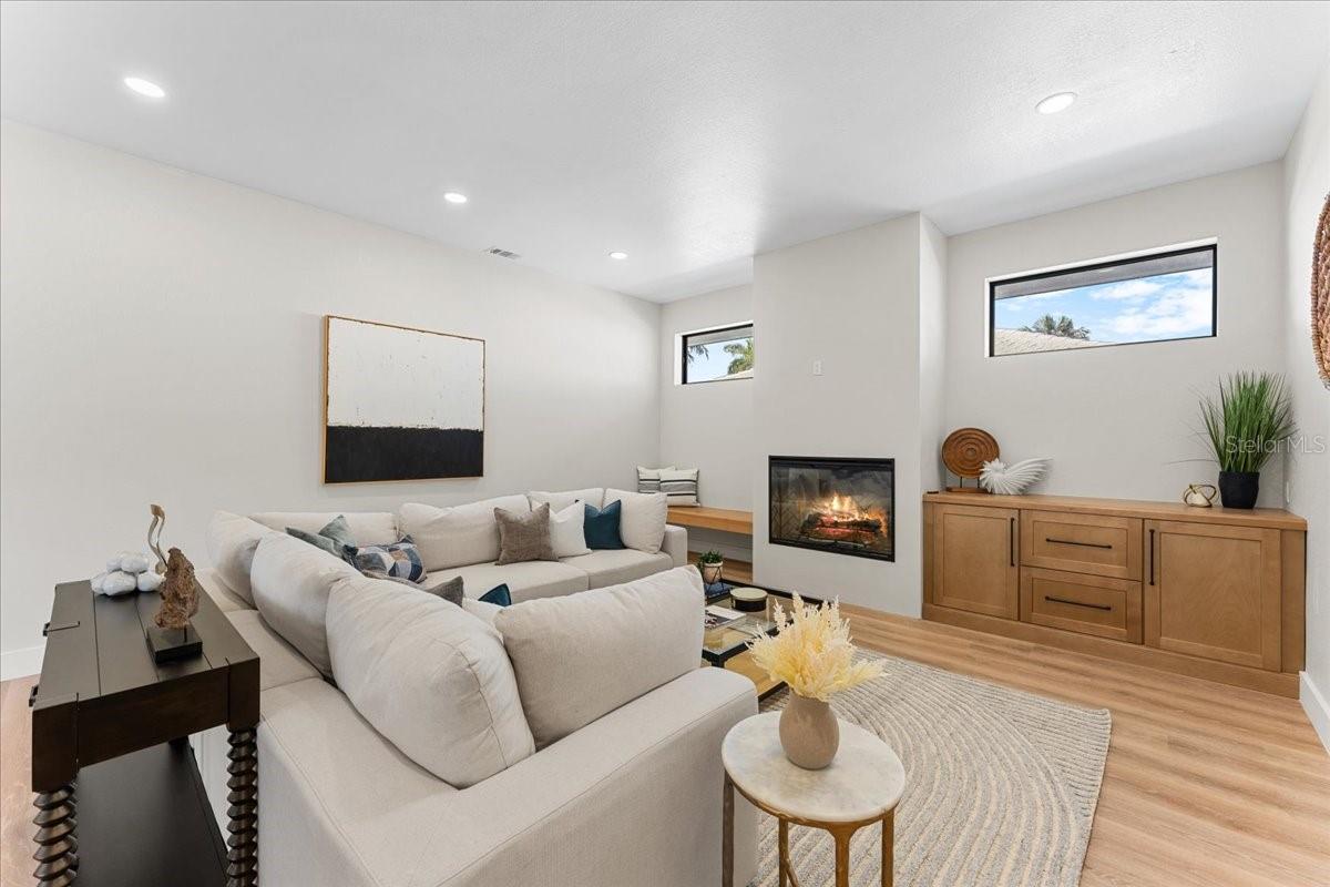 BAYWAY ISLES - Residential