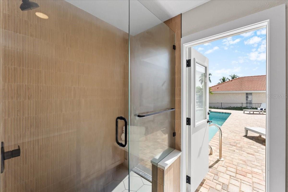 BAYWAY ISLES - Residential