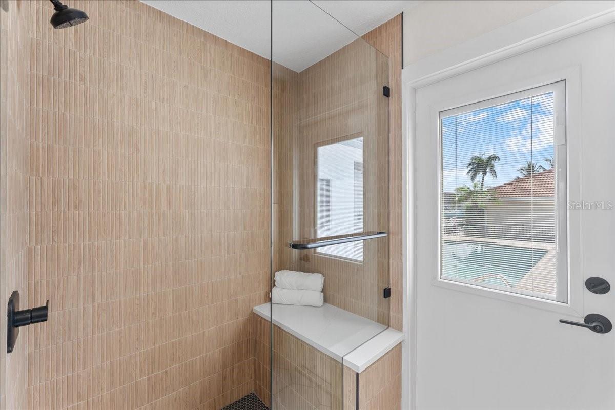 BAYWAY ISLES - Residential