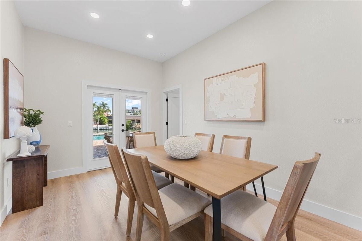 BAYWAY ISLES - Residential