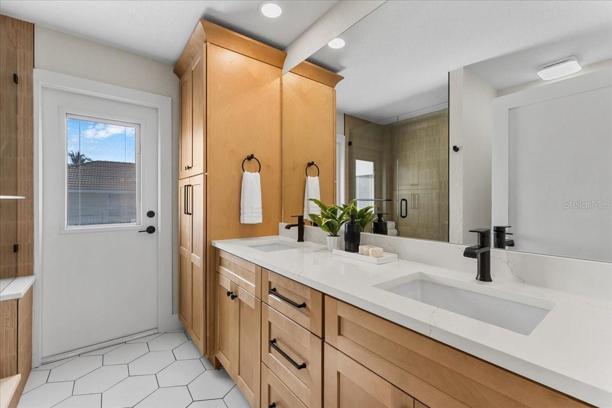 BAYWAY ISLES - Residential