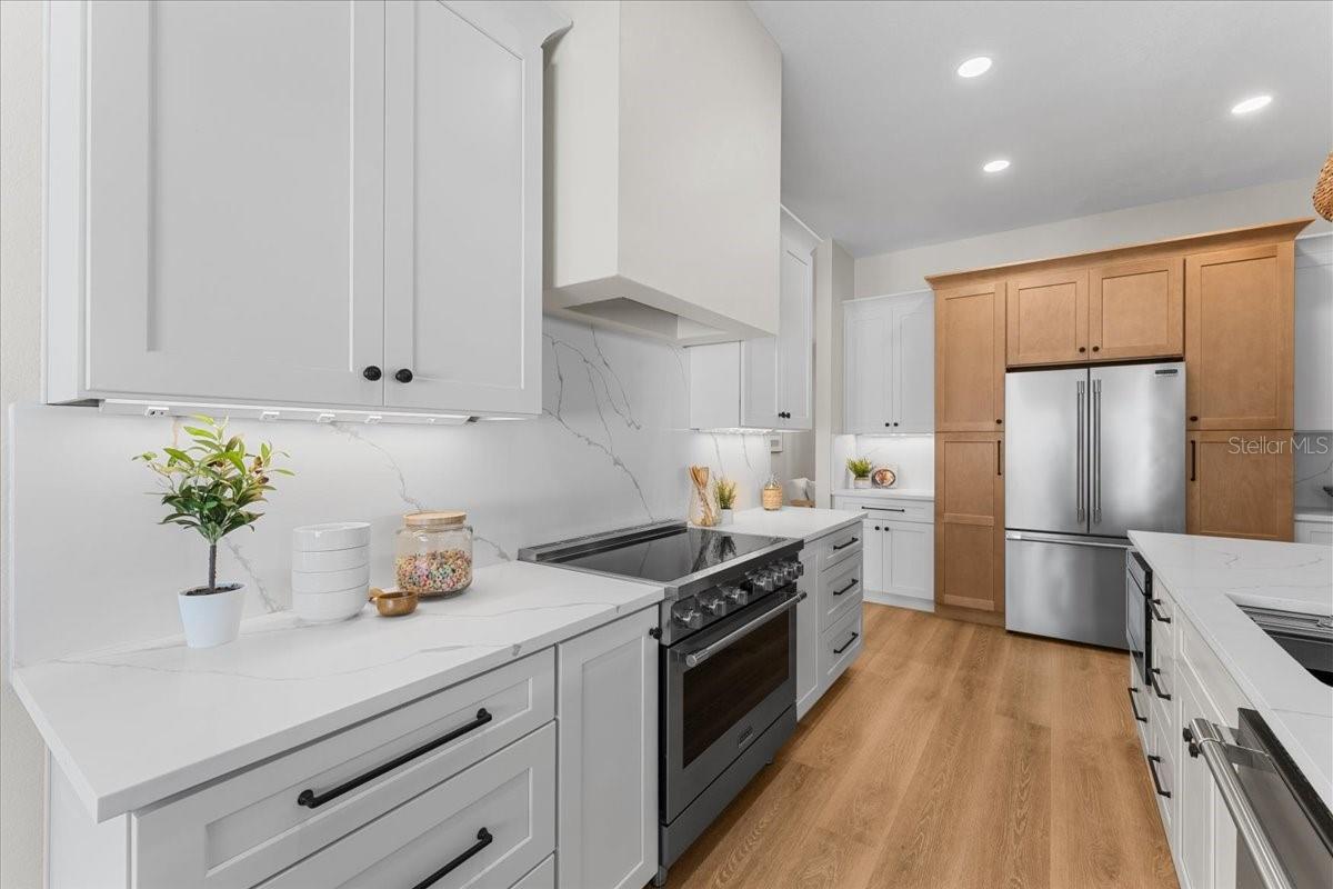 BAYWAY ISLES - Residential