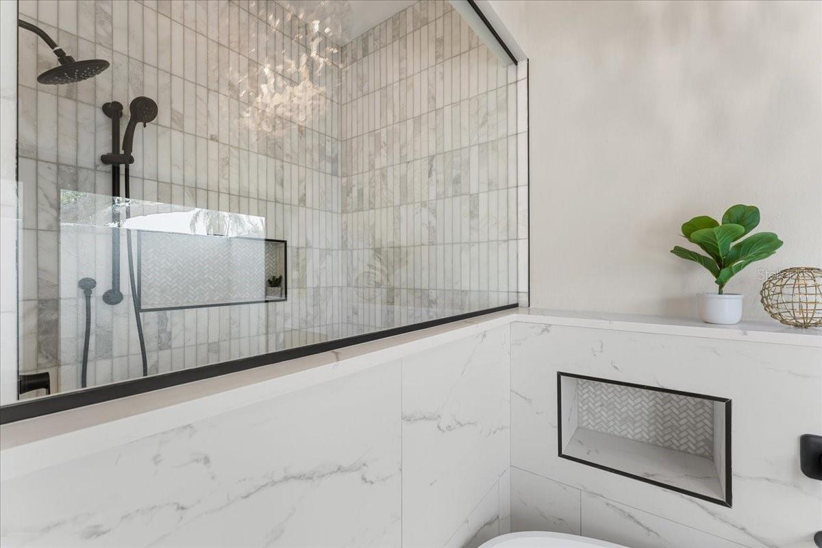BAYWAY ISLES - Residential