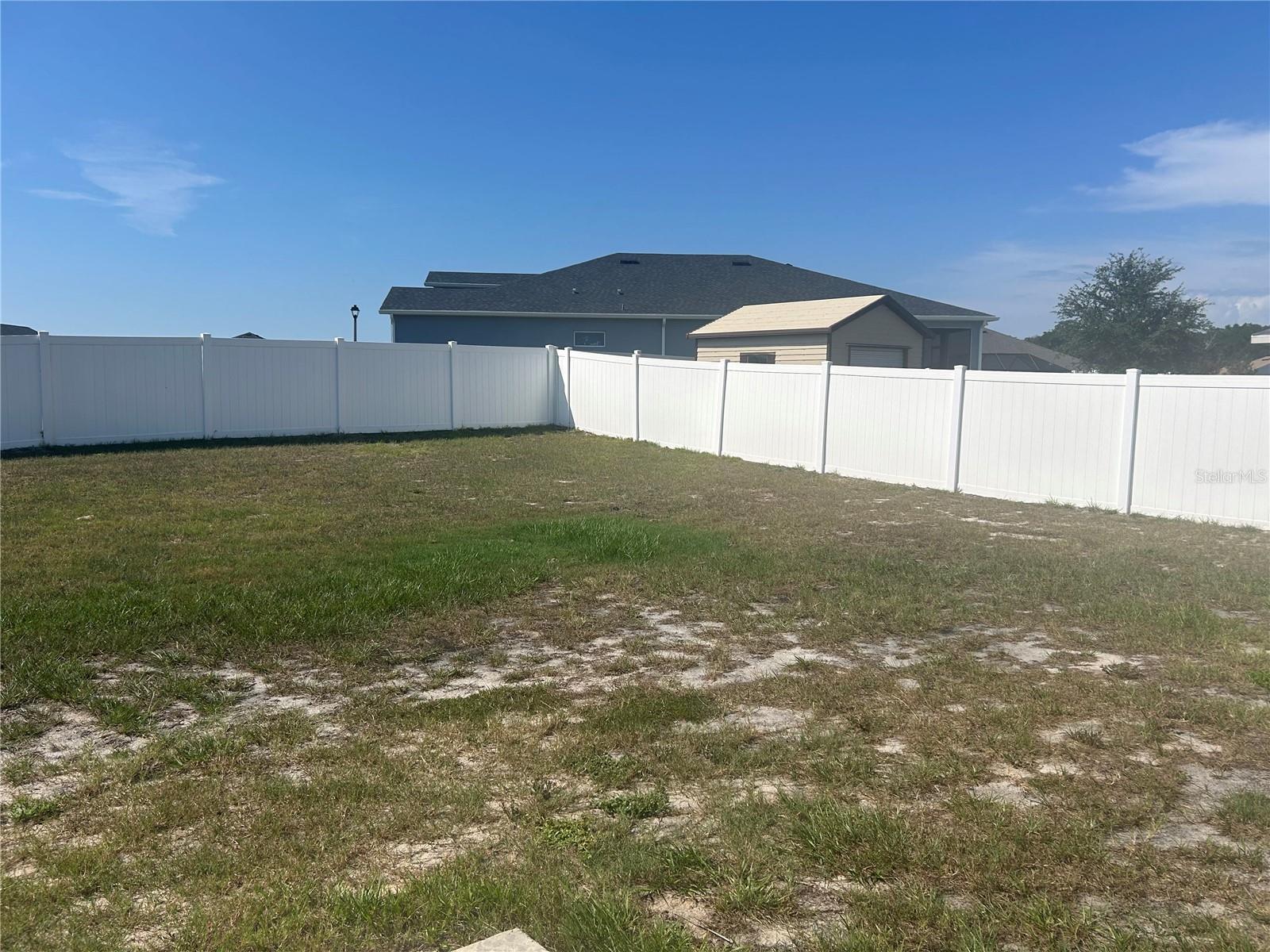 SUMMERCREST - Residential Lease
