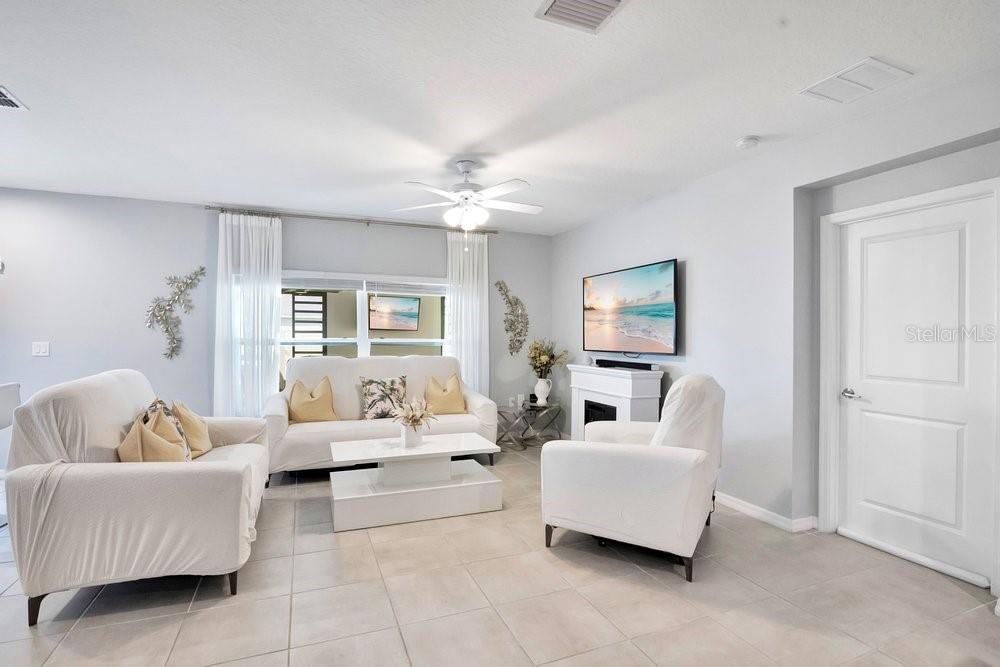 TIERRA DEL SOL EAST PH 2 - Residential
