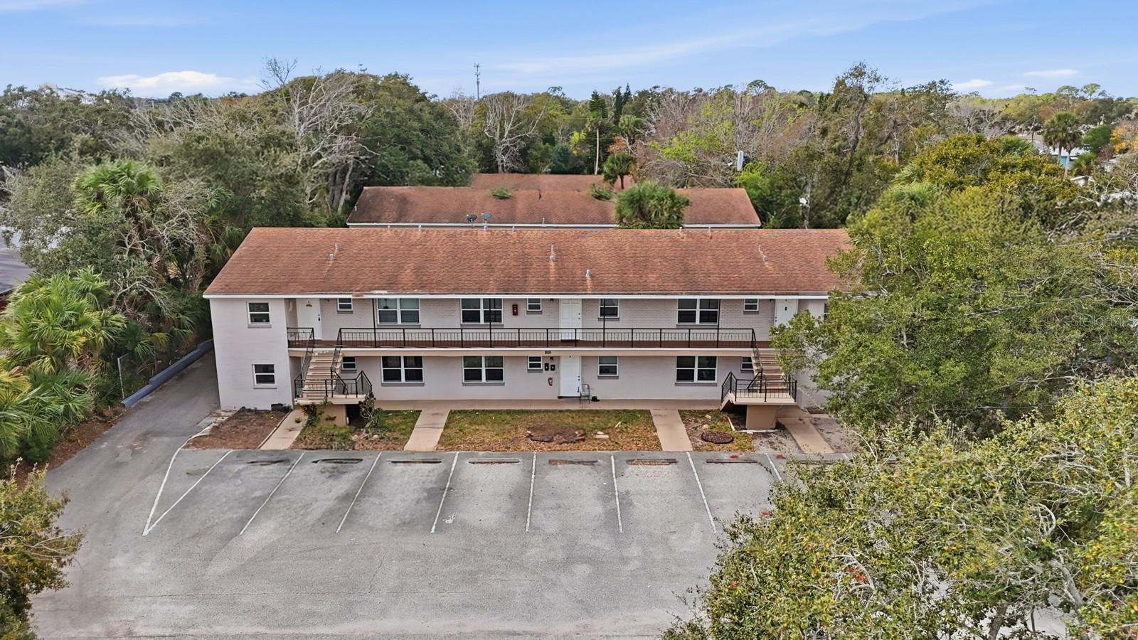 WILSONS PORT ORANGE - Commercial Sale