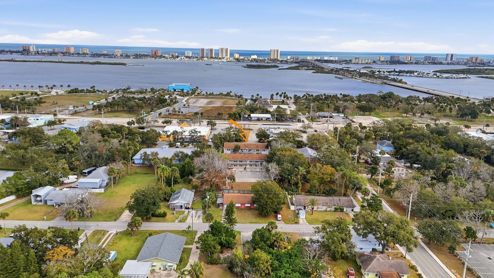 WILSONS PORT ORANGE - Commercial Sale