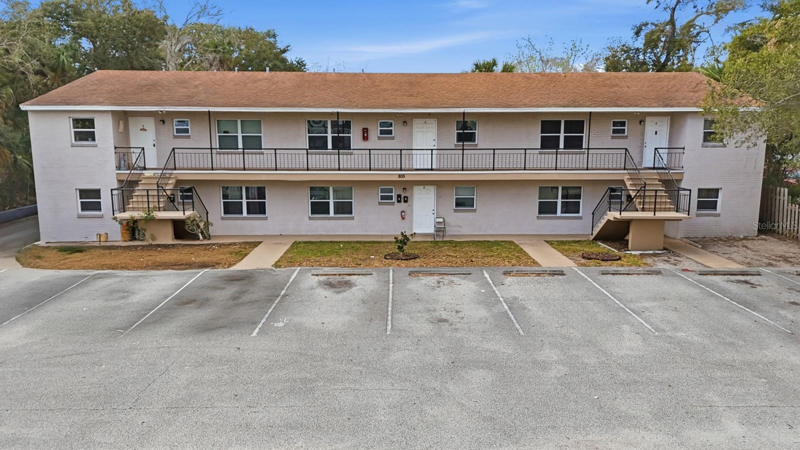 WILSONS PORT ORANGE - Commercial Sale