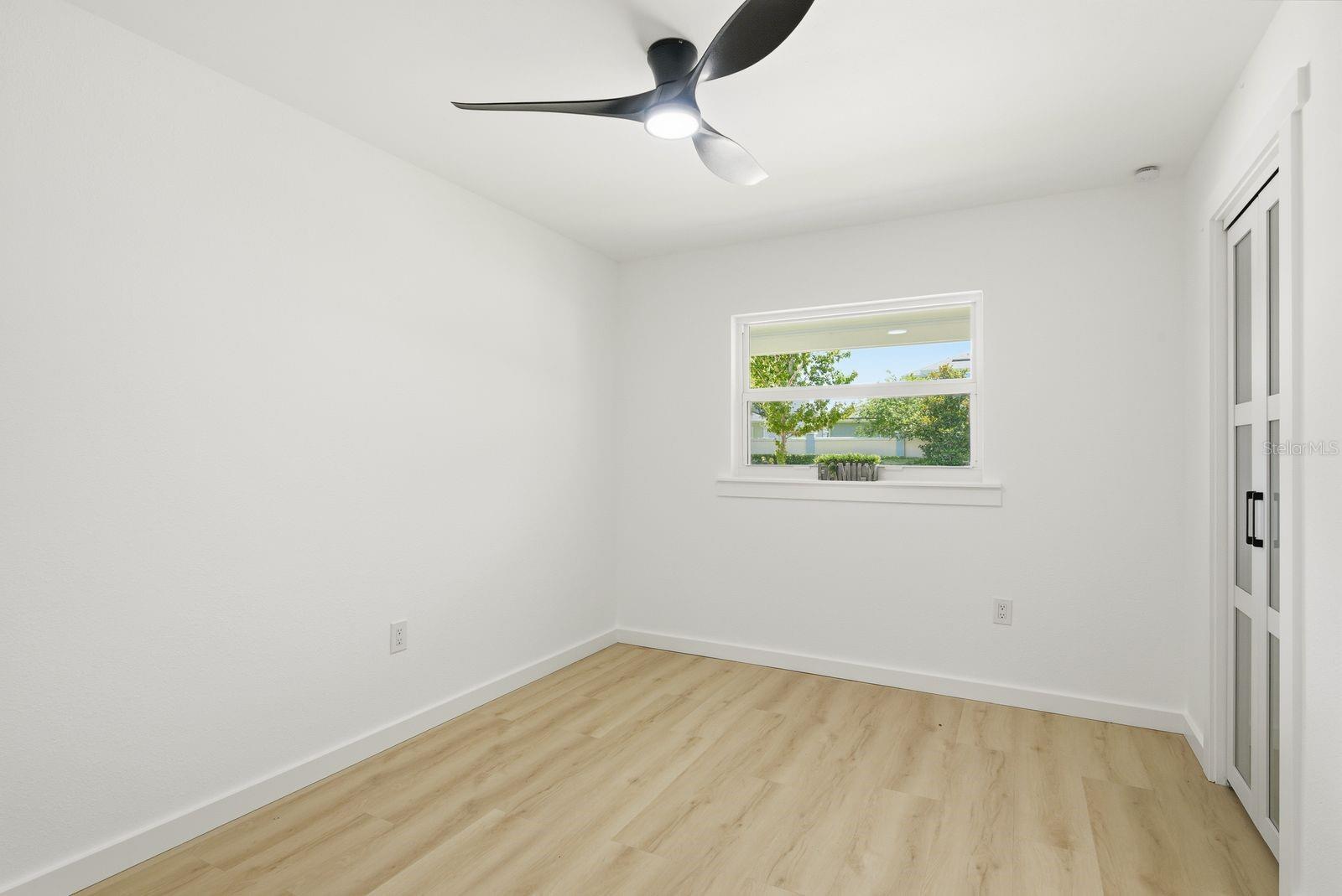 FAIRWAY MANOR - Residential