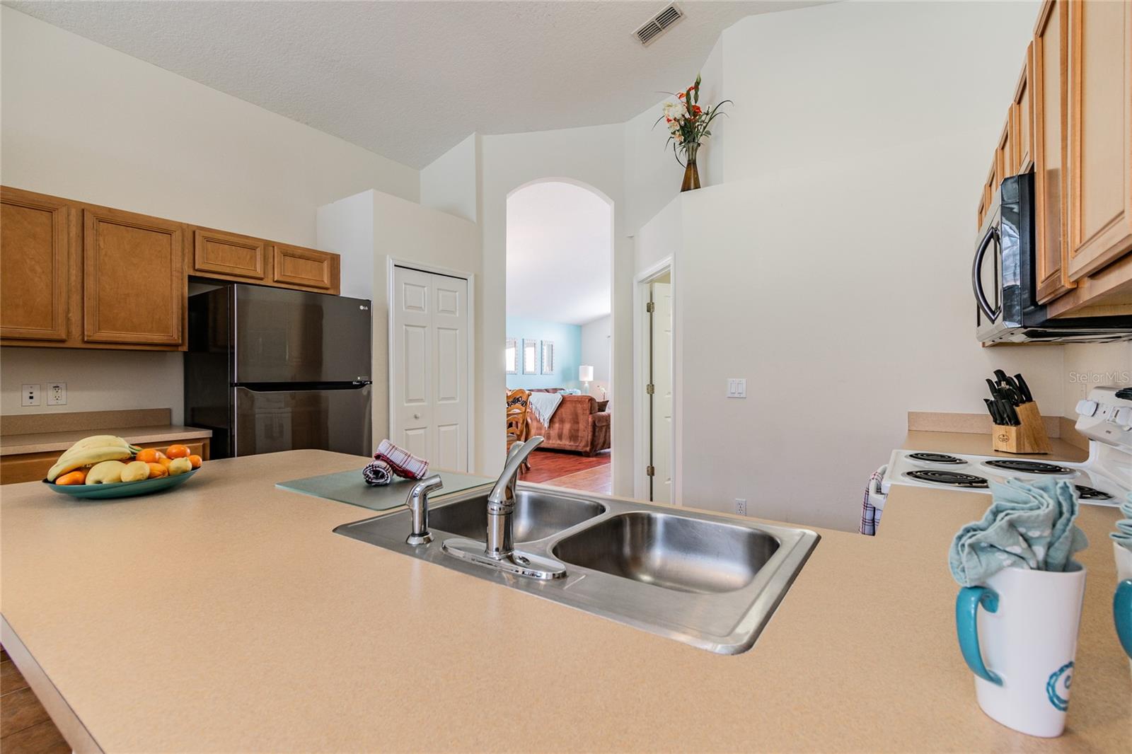 AVIANA PH 01 - Residential Lease