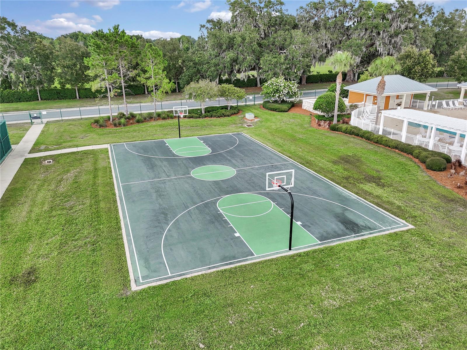 OXFORD OAKS PH 2 - Residential