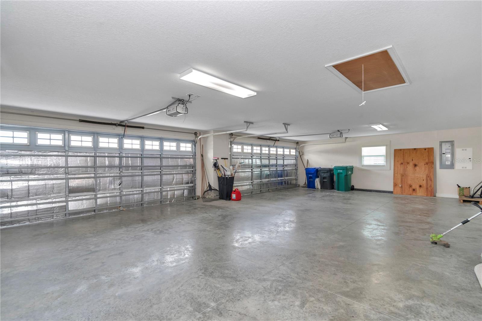 OXFORD OAKS PH 2 - Residential