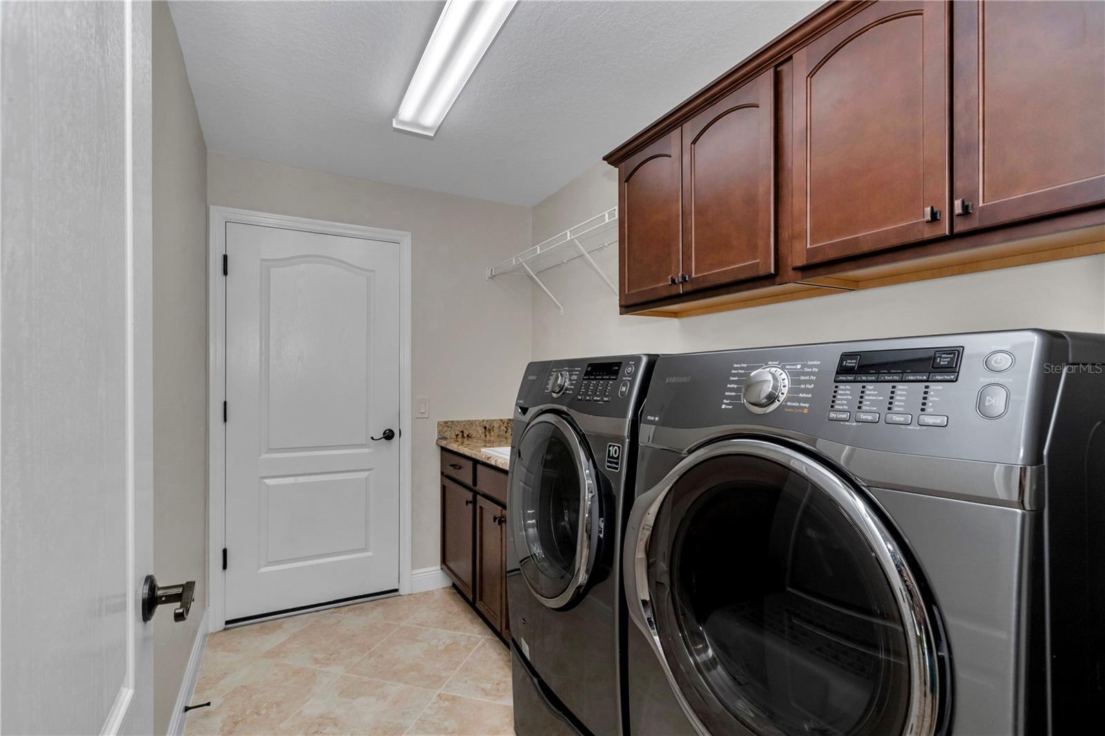 OXFORD OAKS PH 2 - Residential