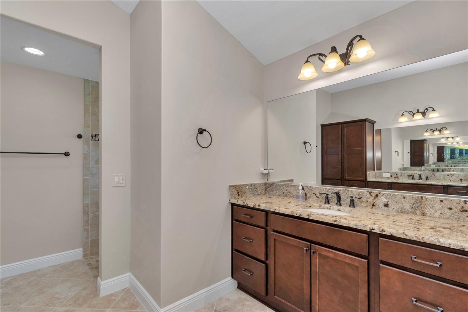 OXFORD OAKS PH 2 - Residential