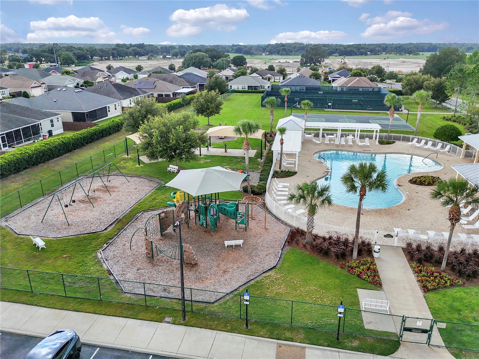 OXFORD OAKS PH 2 - Residential