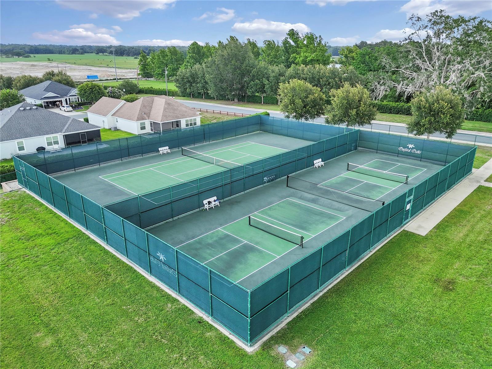 OXFORD OAKS PH 2 - Residential